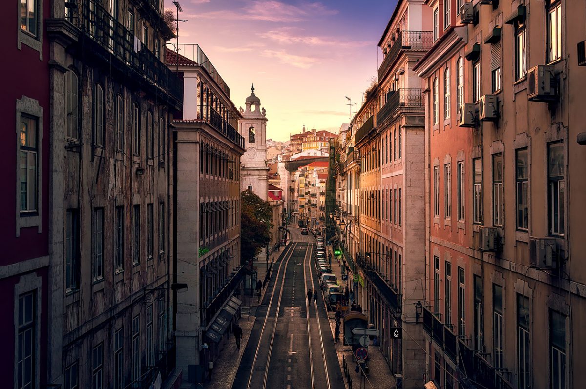 lisbon-1801727_1920