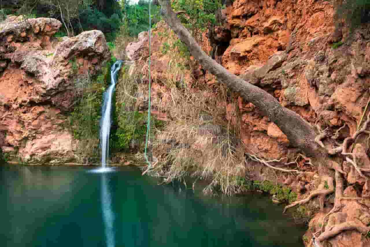shutterstock_1650225208_Easy-Resize.com-minpego do inferno algarve