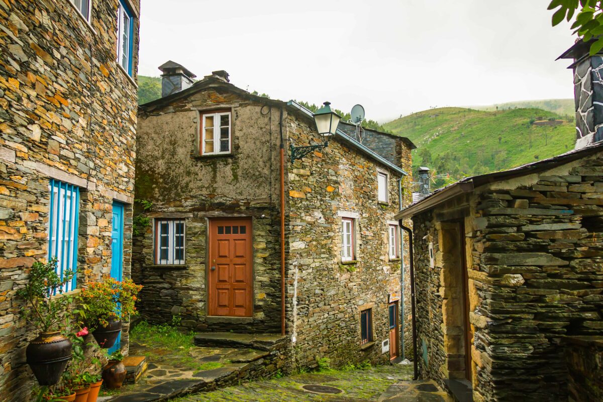 shutterstock_1757490179-minaldeias xiso